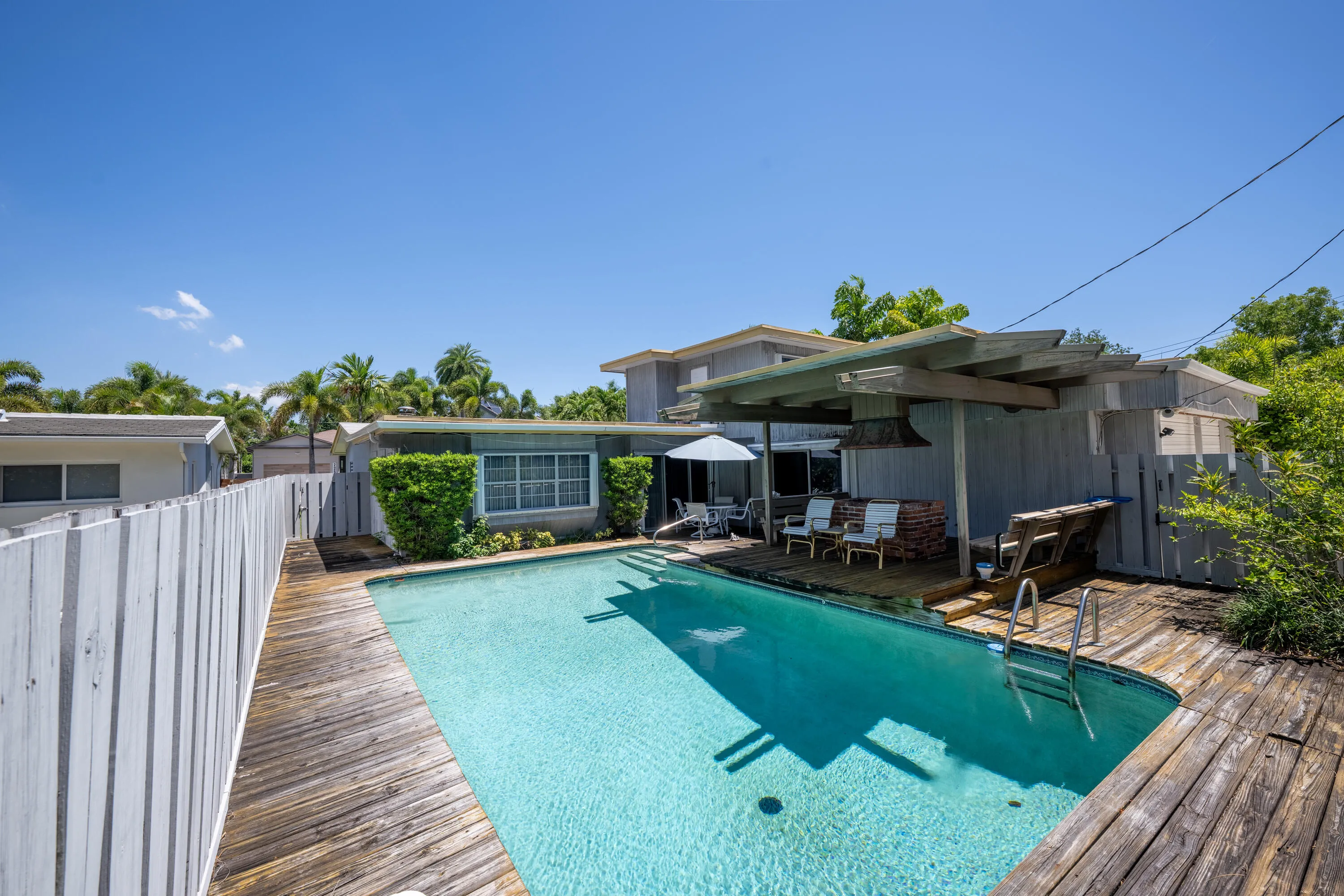 Big Custom Courtyard Pool