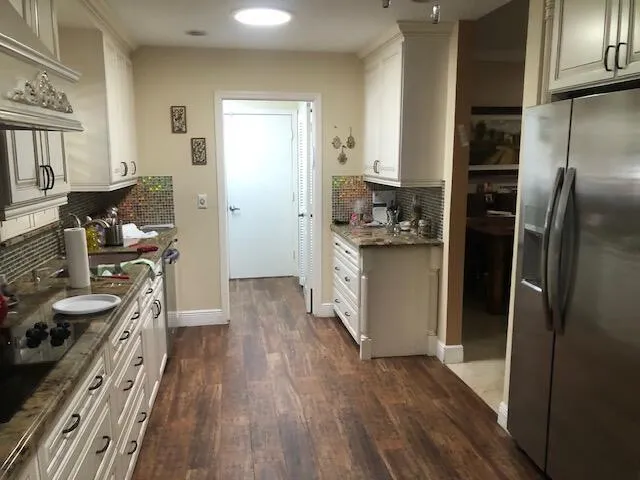 the kitchen 4