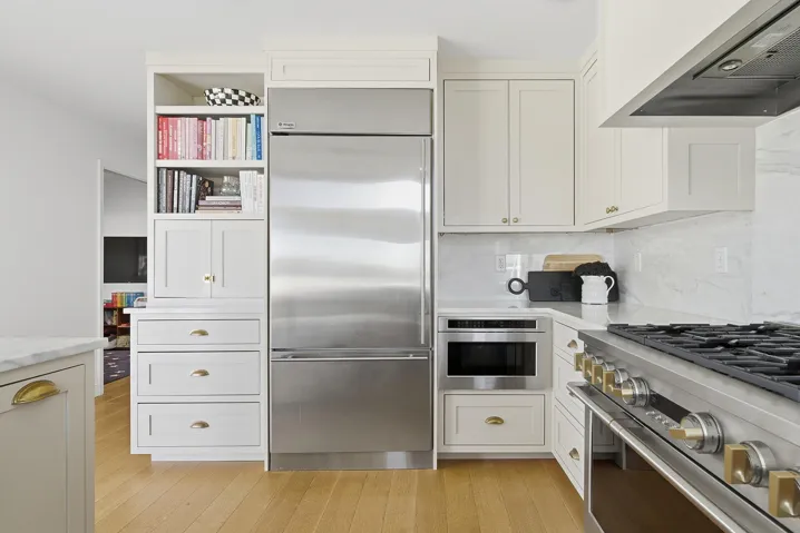 Gourmet Kitchen