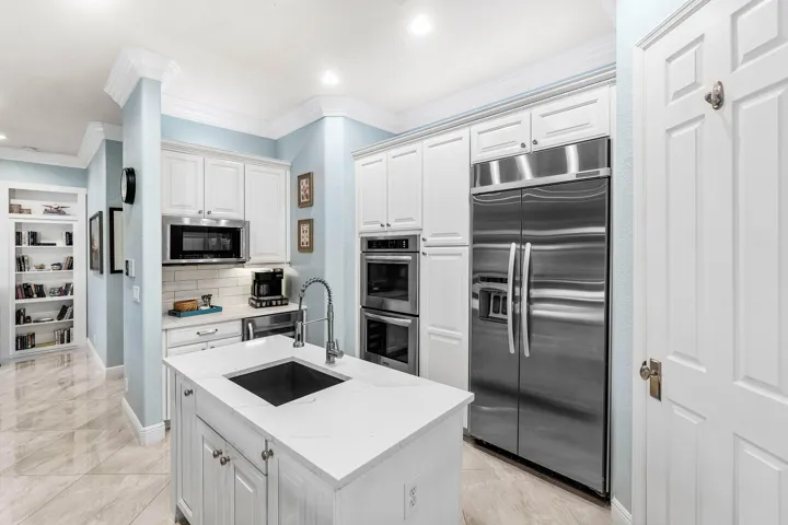 014-10697WillowOakCourt-Wellington-FL-33
