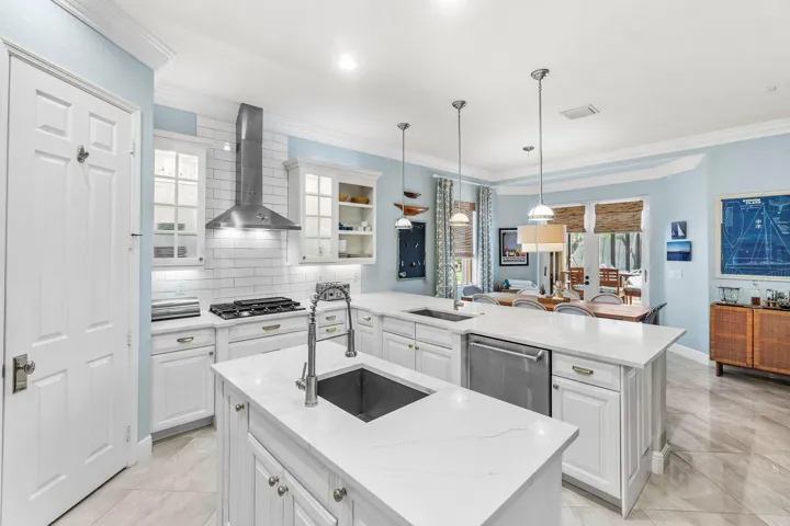 013-10697WillowOakCourt-Wellington-FL-33