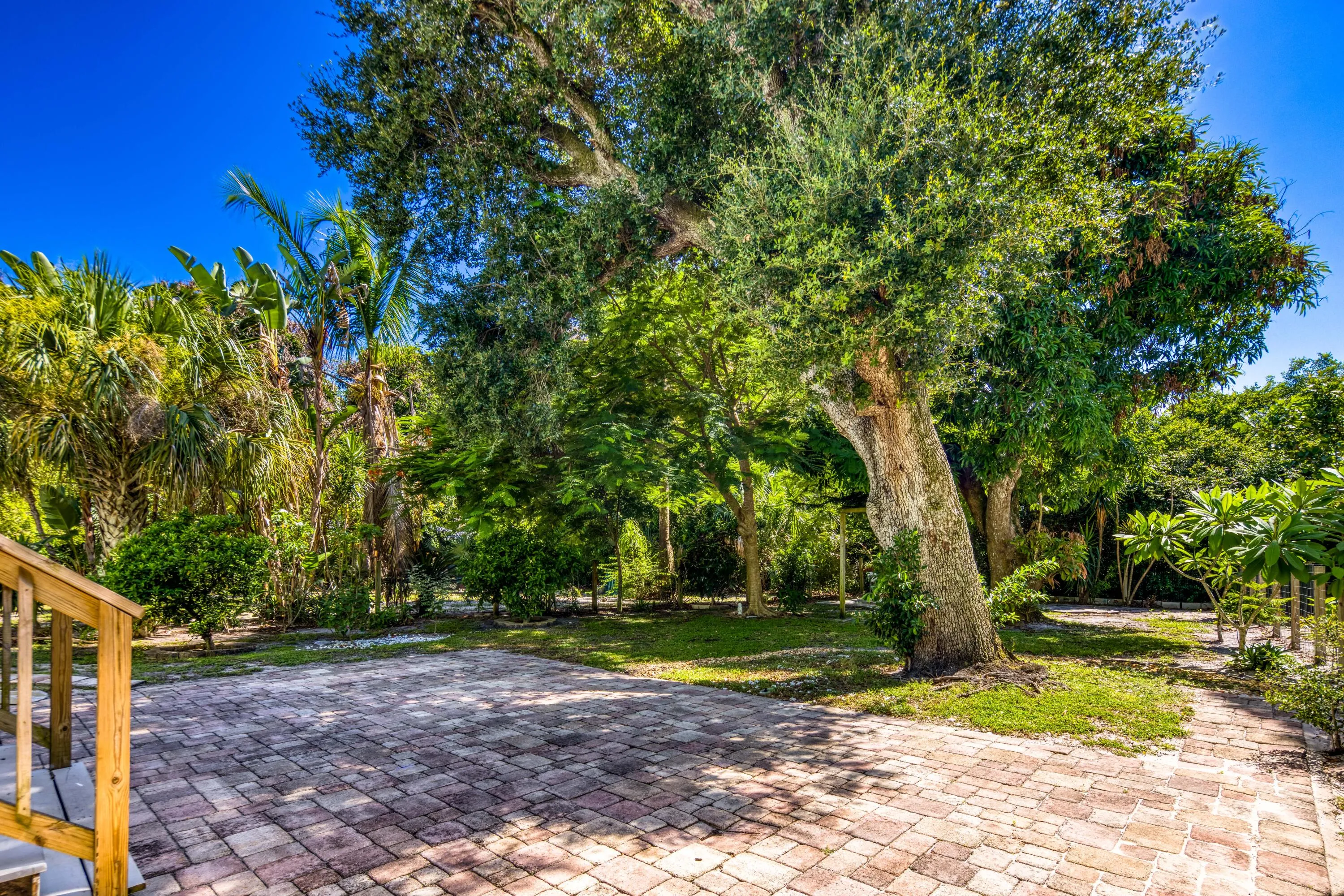 Property photo 32