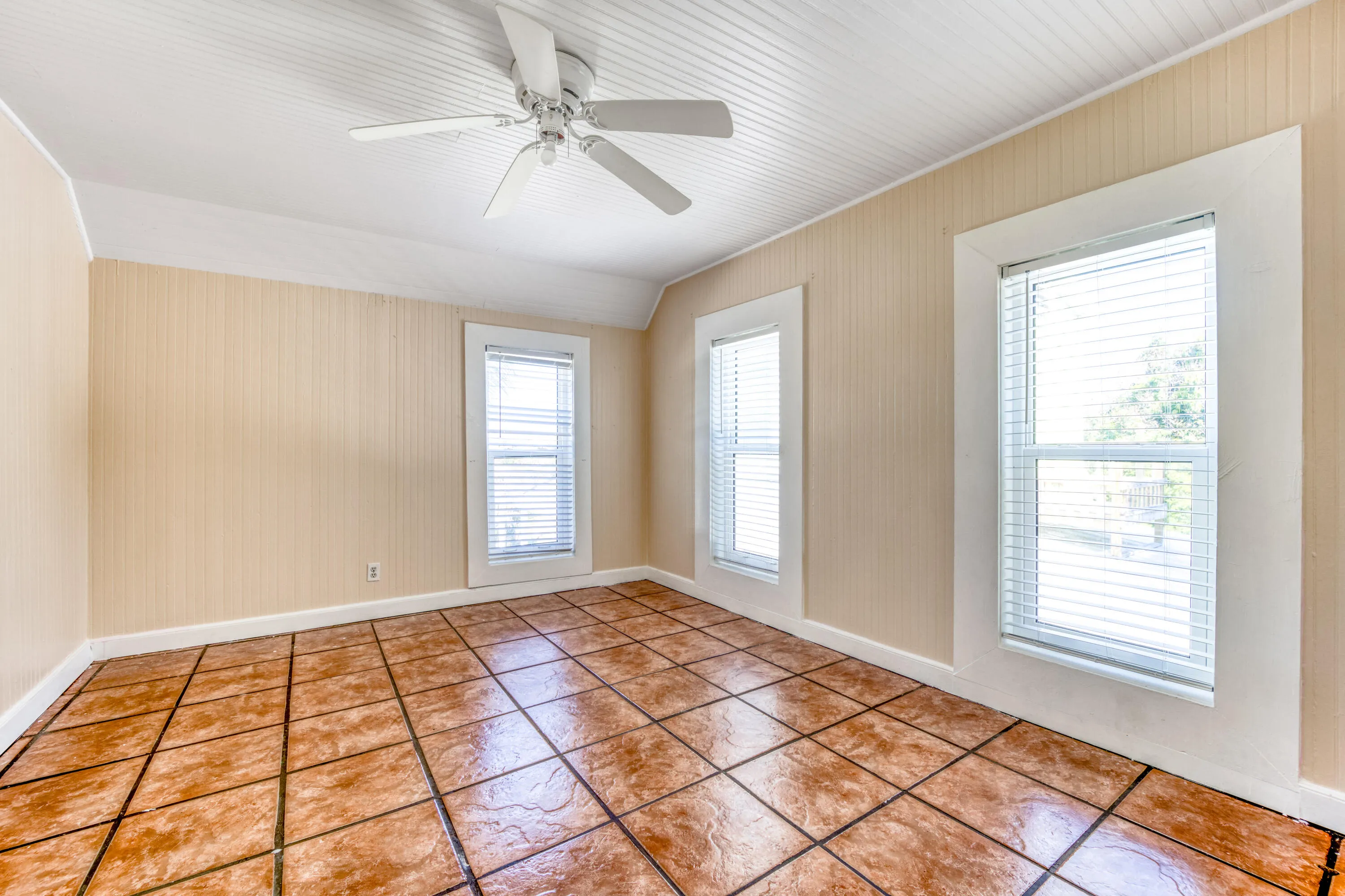 Property photo 48