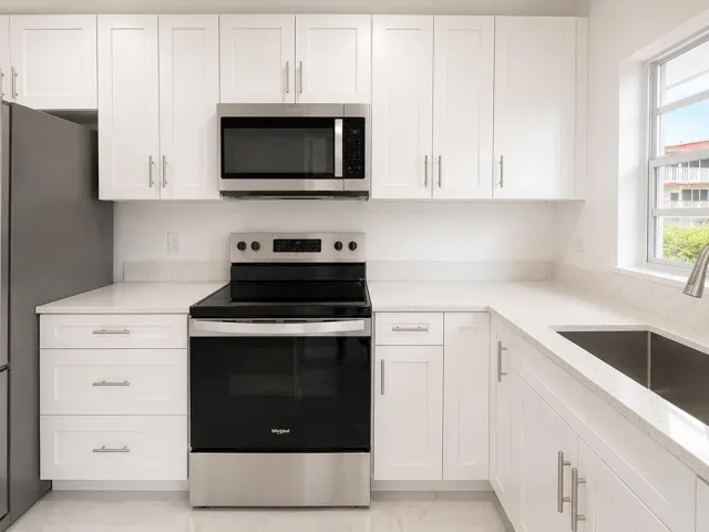 8E642232-4ACA-4D2A-919E-B5D8D687AE20