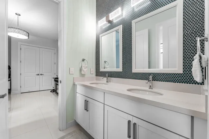 026-9316GrandPrixLane-BoyntonBeach-FL-33
