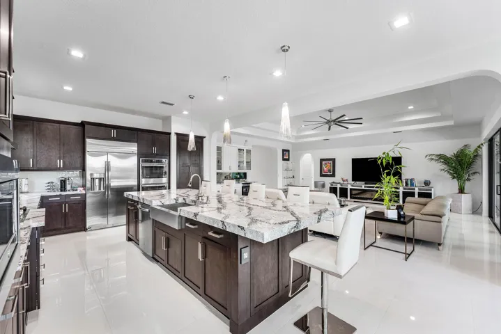 016-9316GrandPrixLane-BoyntonBeach-FL-33