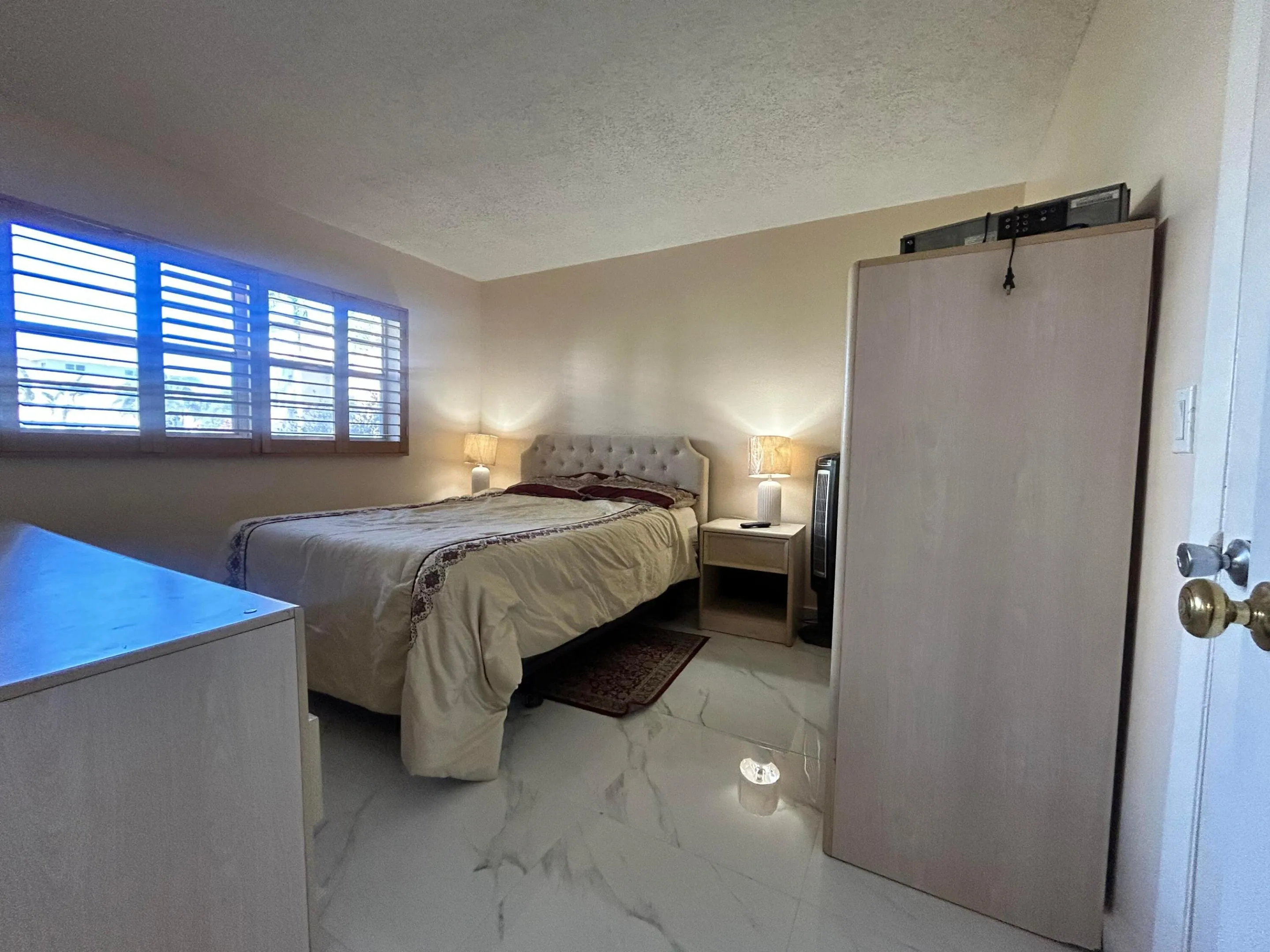 Guest bedroom