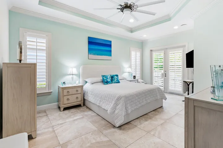 771 SE Pebble Drive-20