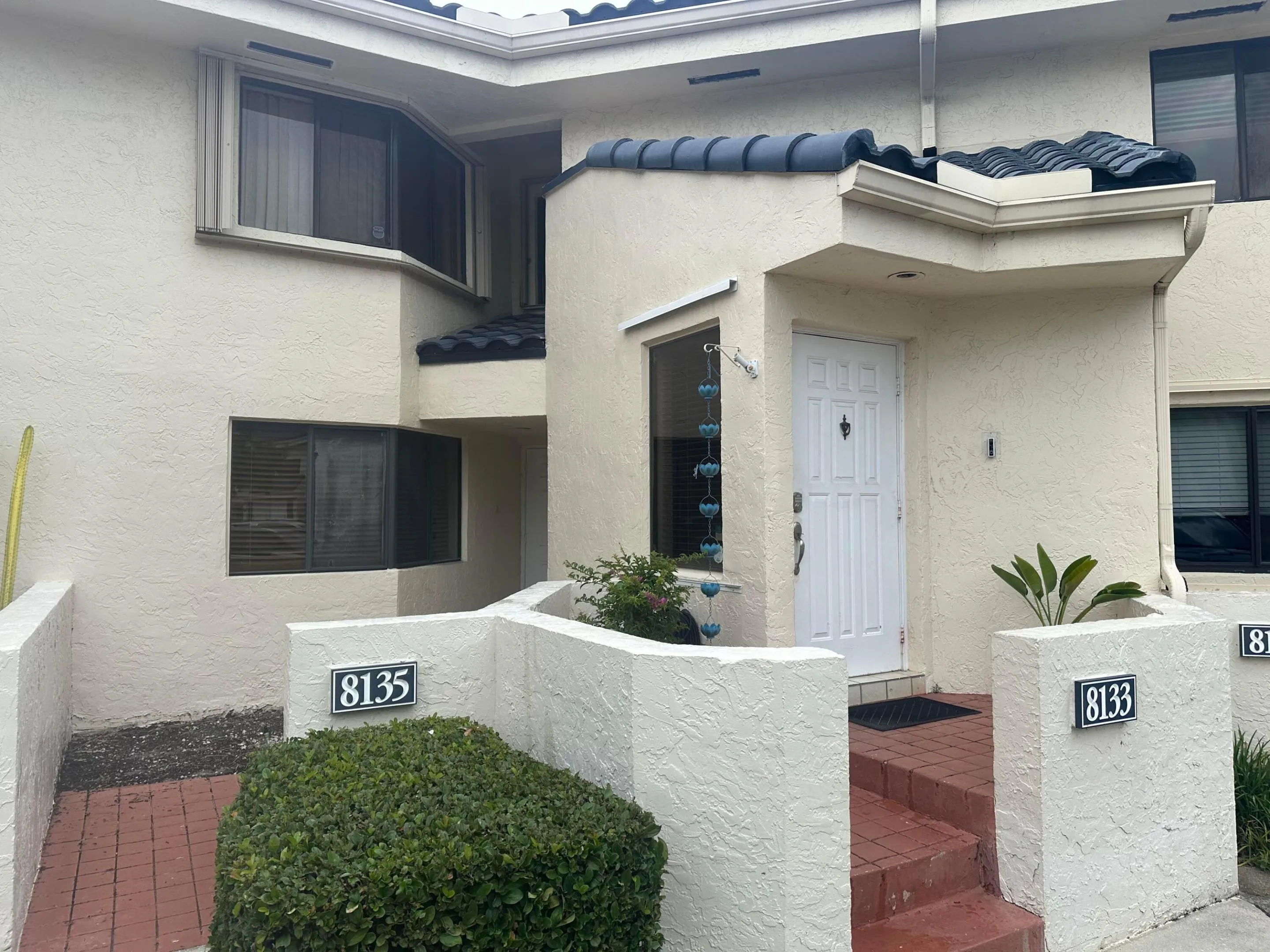 Front Entrance to Unit 8133