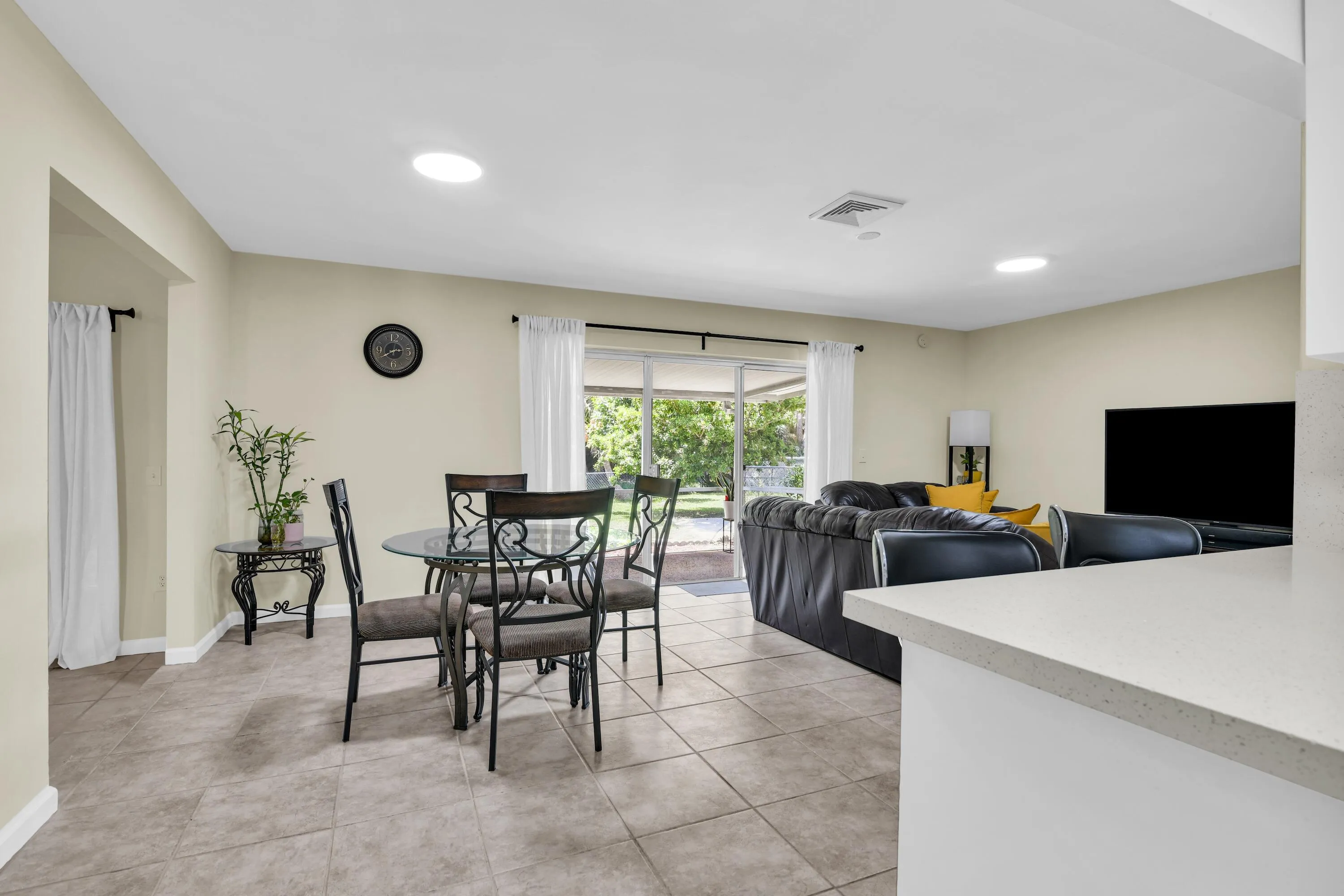 3930 NW 79th Way Hollywood 41