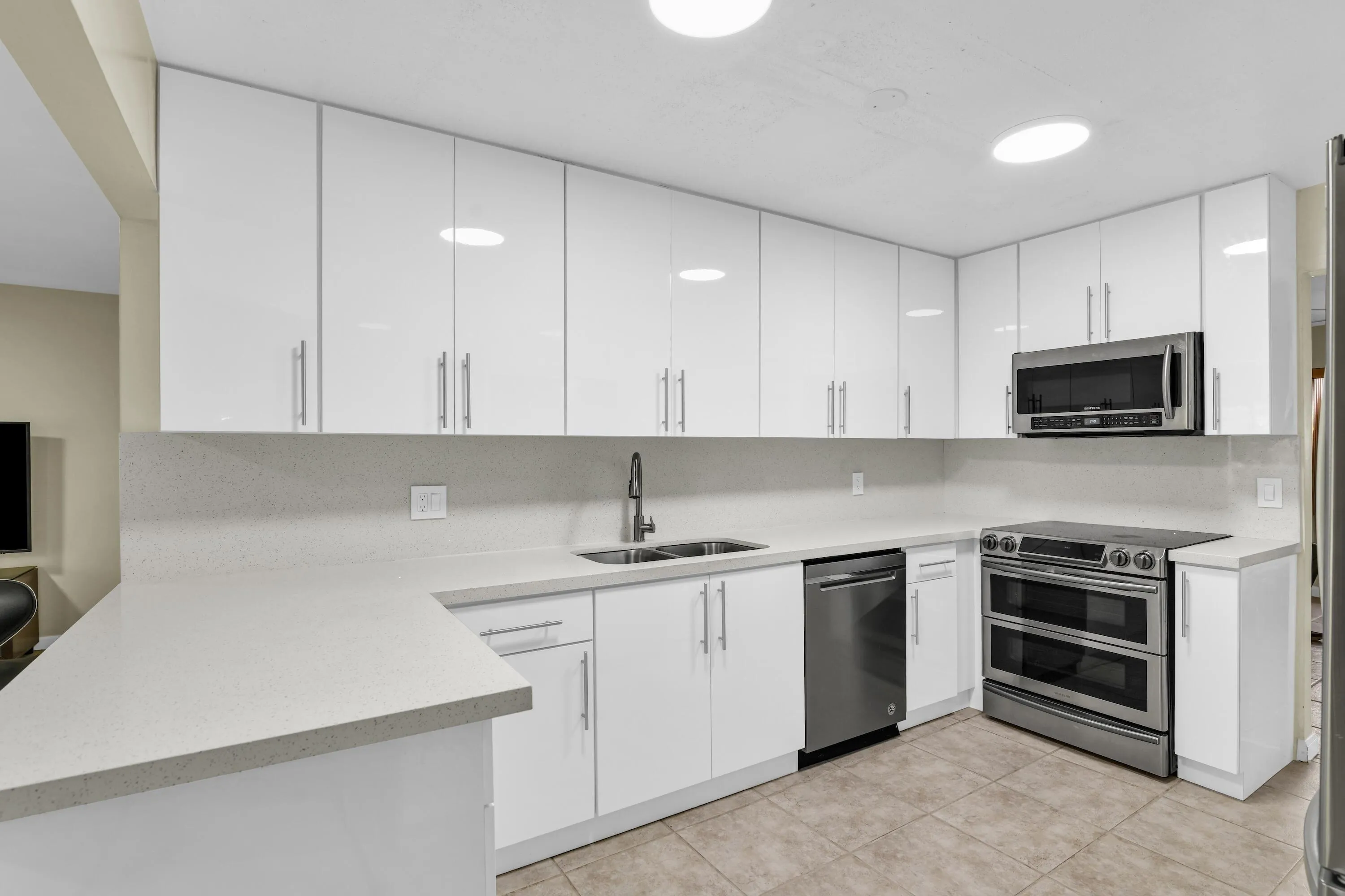 3930 NW 79th Way Hollywood 48