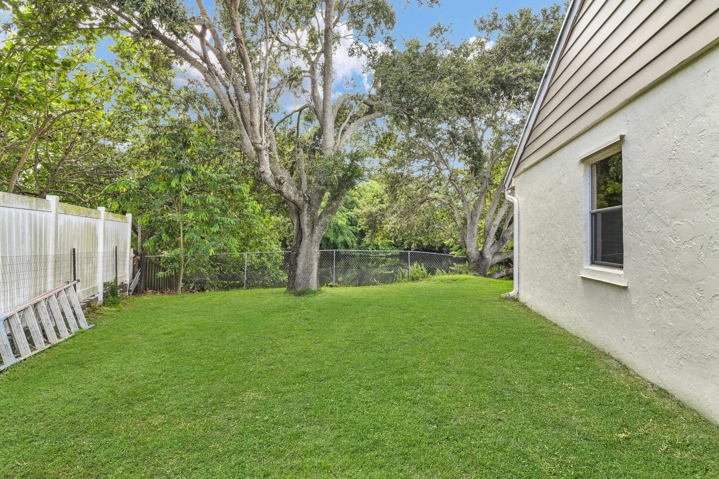 3930 NW 79th Way Hollywood 91