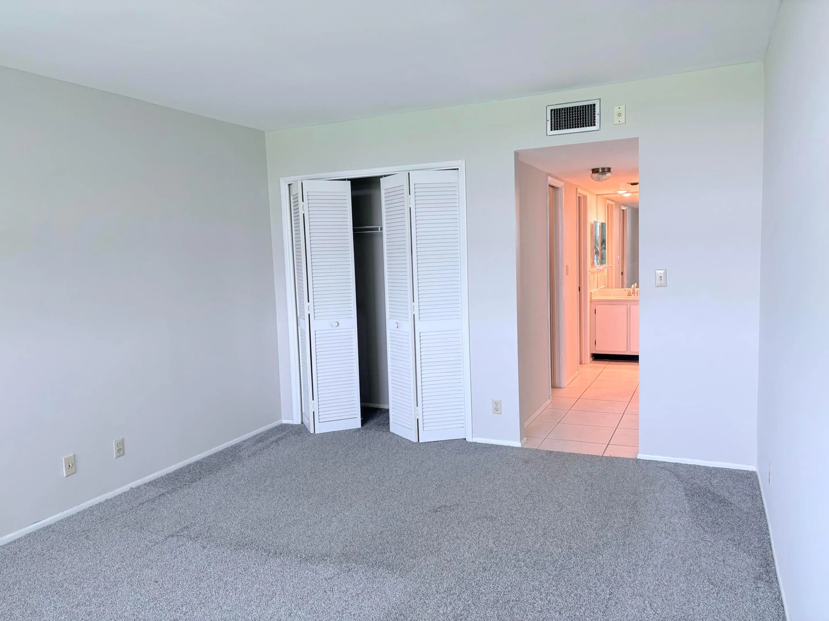 Master has on suite bathroom, walk in closet and a 2nd closet.