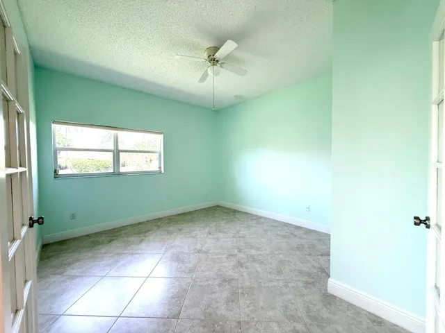 3rd Bedroom (waterfront)