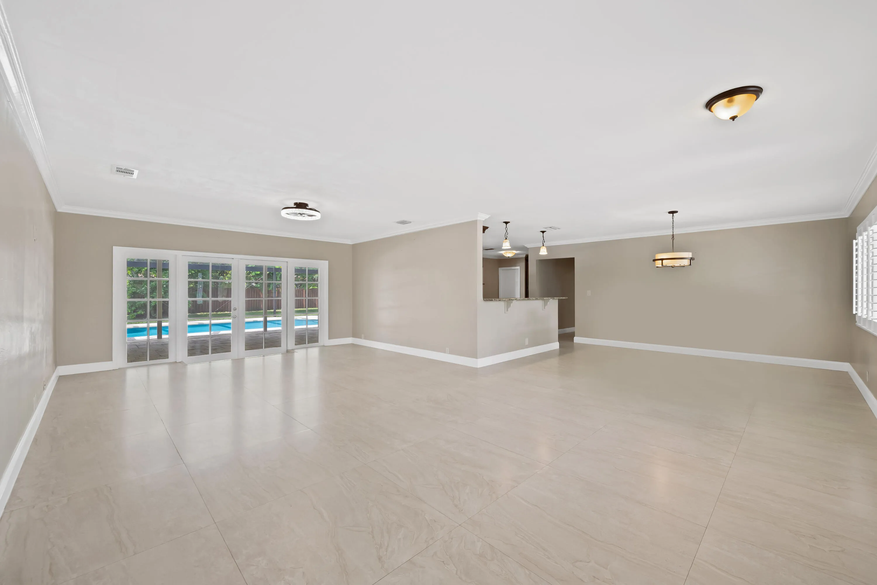 Living/Dining Room