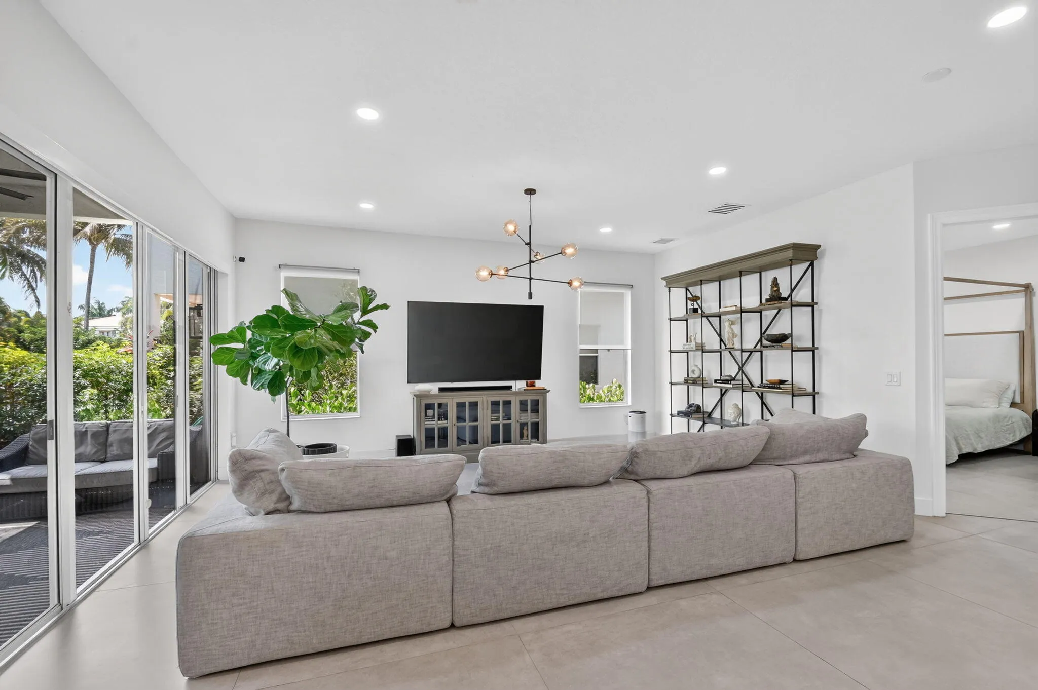 Living Area 2