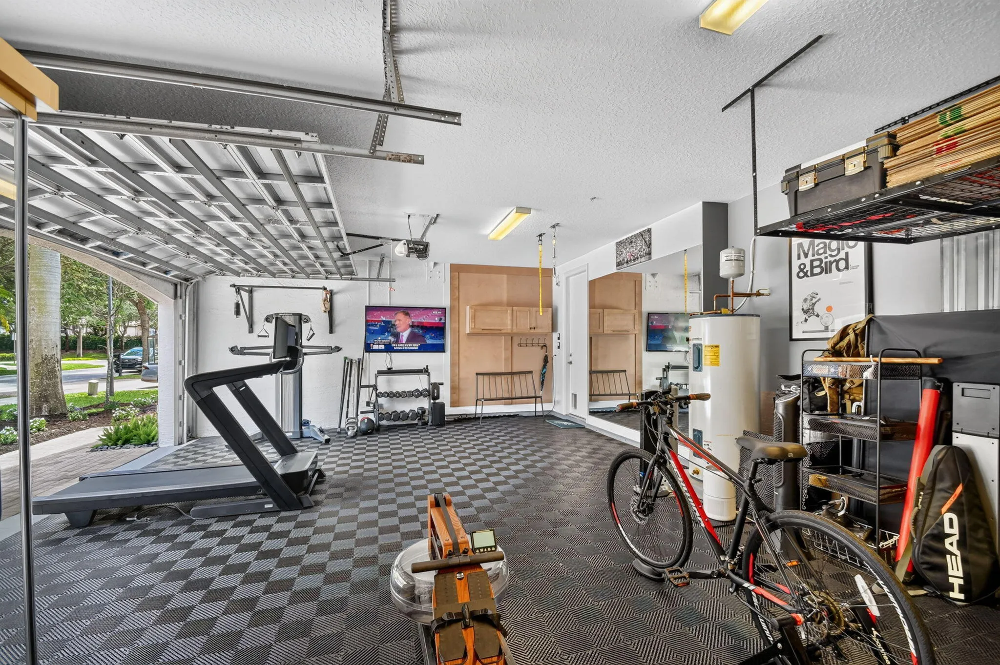 Garage/Gym
