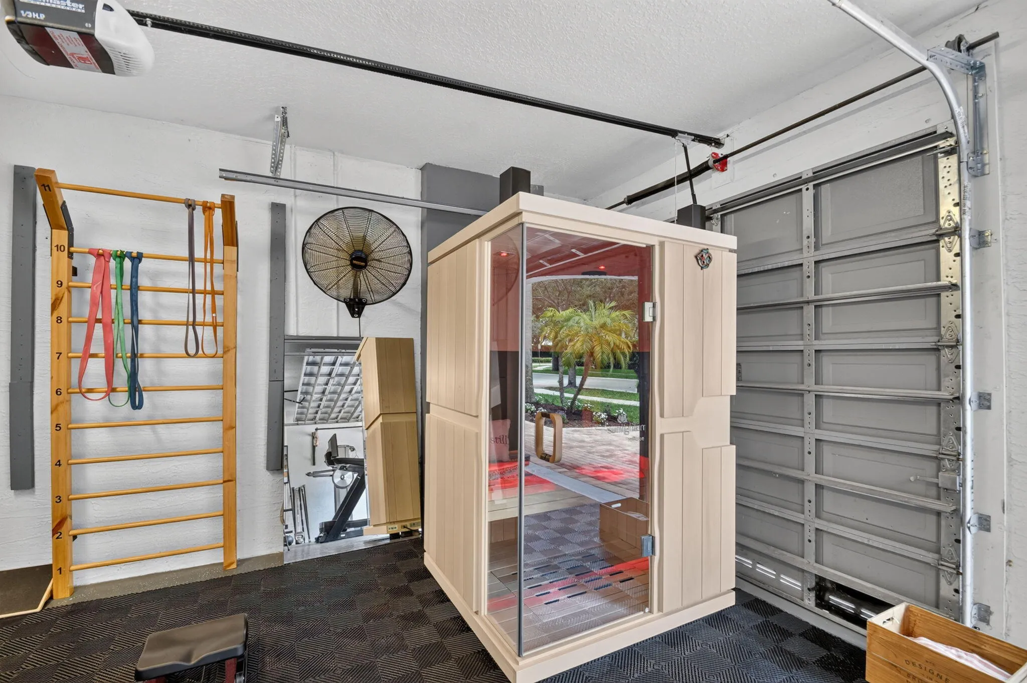 Garage/Gym and Sauna