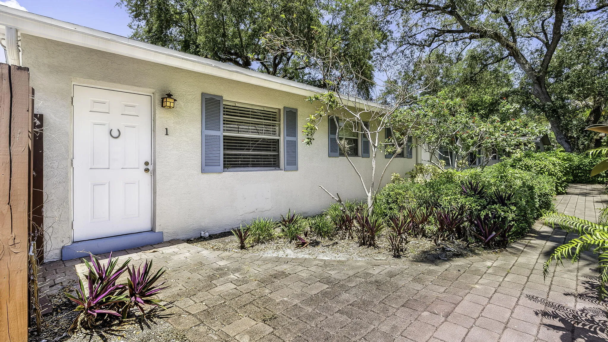 712 SW 14th #1
