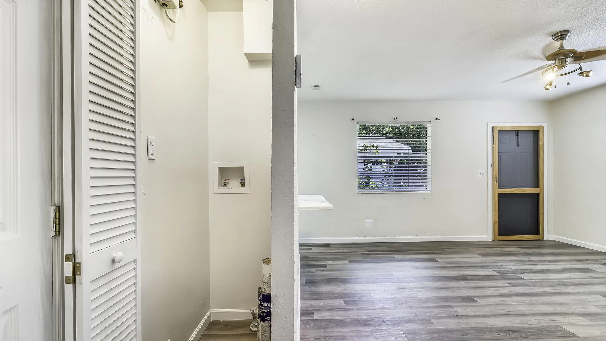 Closet space #3 w/ hookup