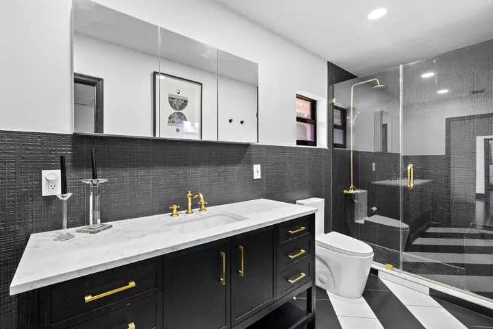 Bath 2a