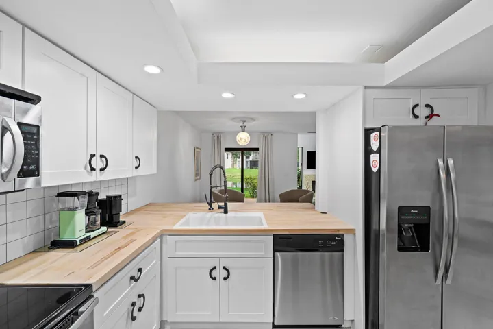 Kitchen 4
