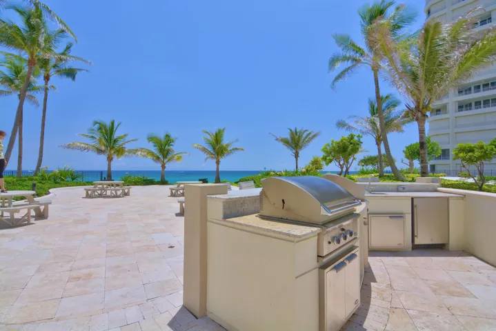 CENTER GARDENS BBQ​​‌​​​​‌​​‌‌​‌‌​​​‌‌​‌​‌​‌​​​‌​​ AREA