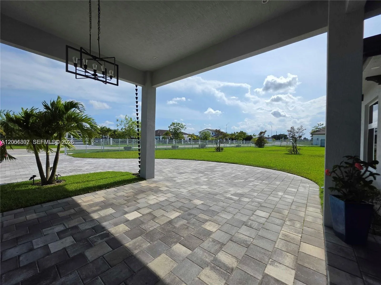 Property photo 44