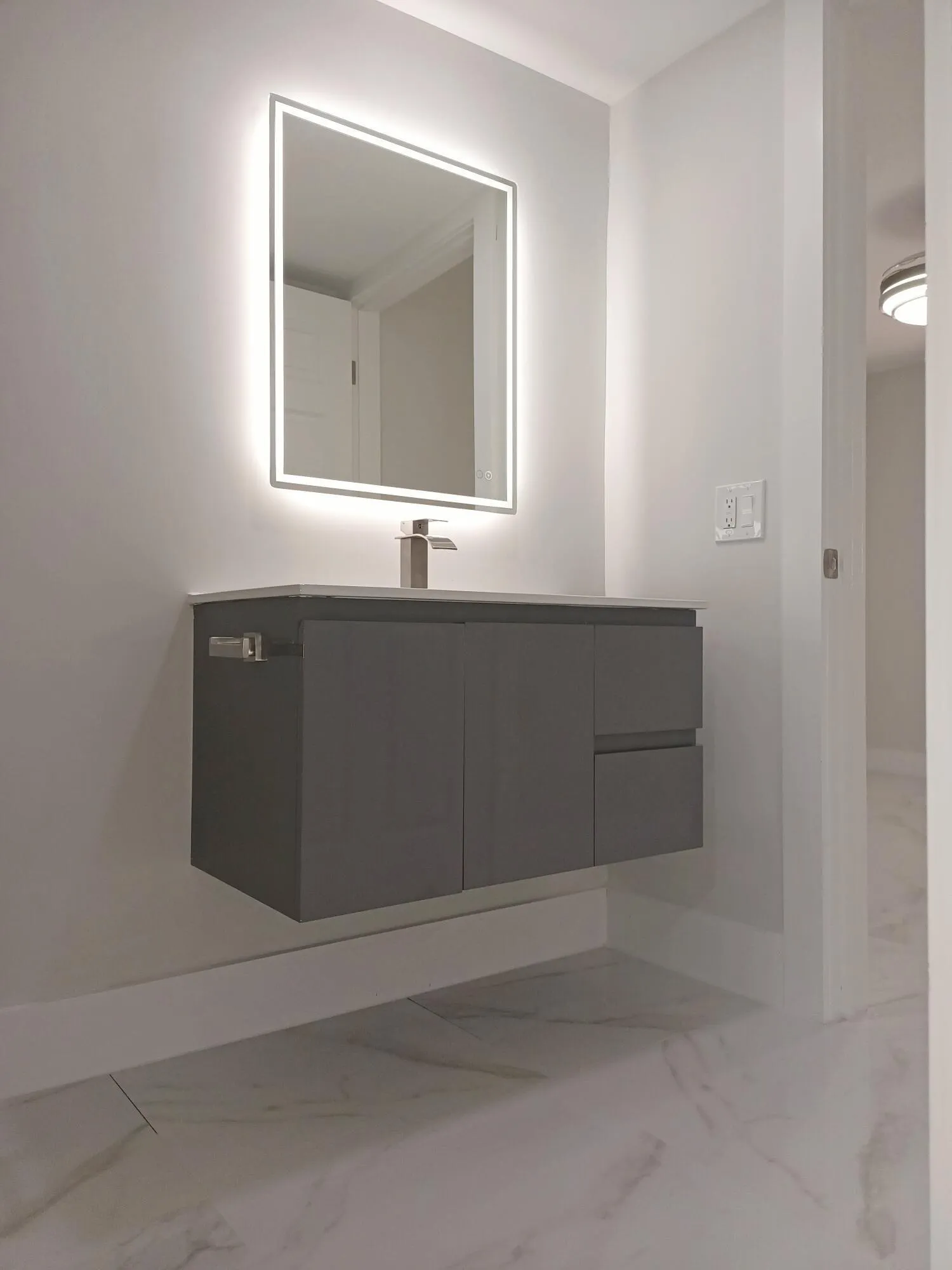 Guest Vanity