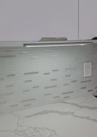 Undercabinet Lights