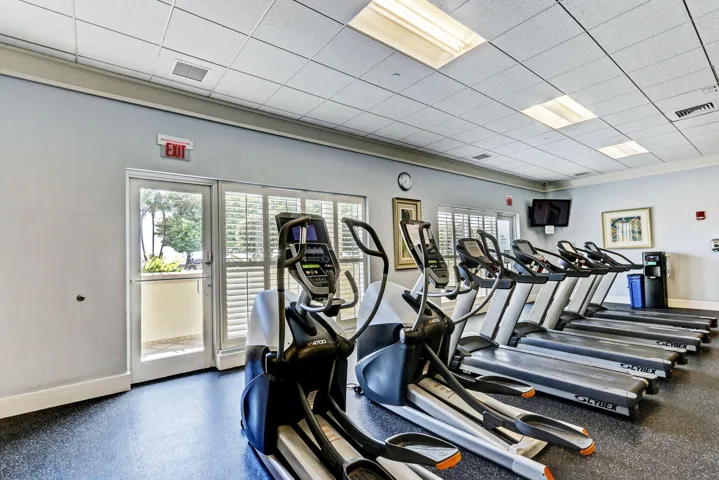 FITNESS CENTER