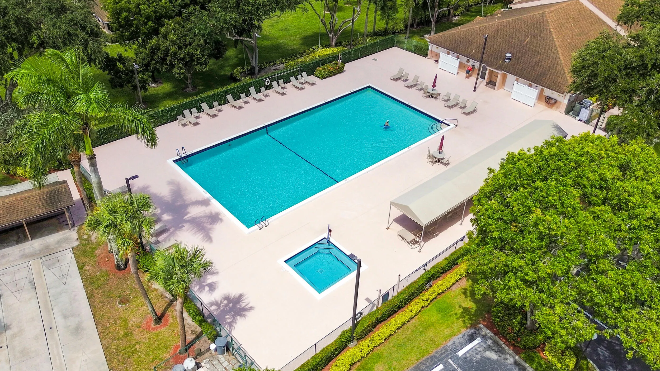 Parkshore Pool