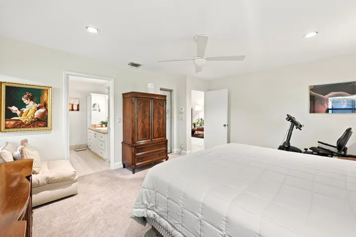 Primary Suite with ensuite bath