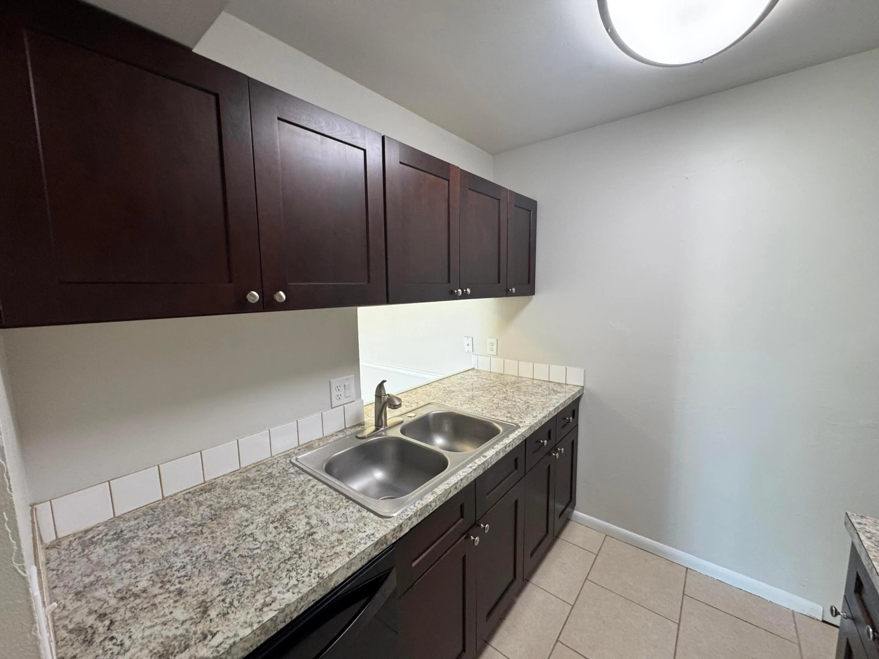 GALLEY KITCHEN AREA