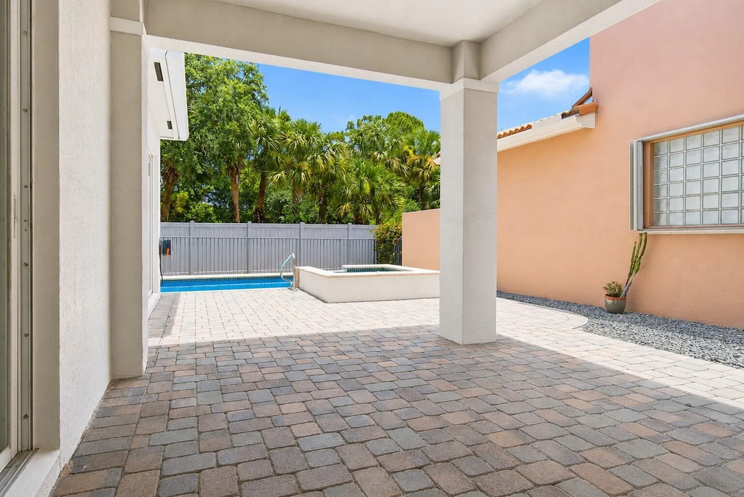 207-ISLE-VERDE-WAY-33418-034