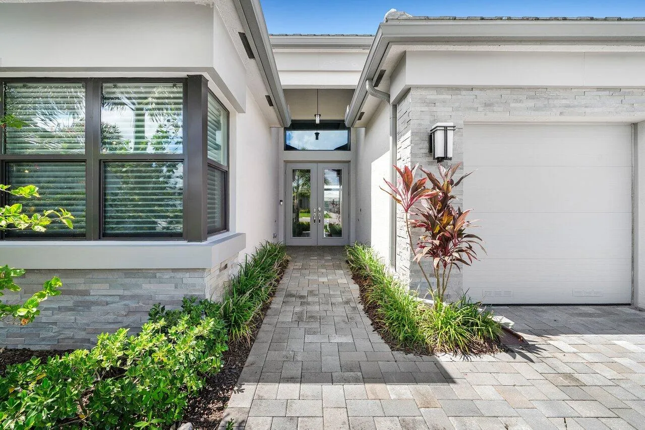 004-9850EvergreenWoodsLane-BoyntonBeach-