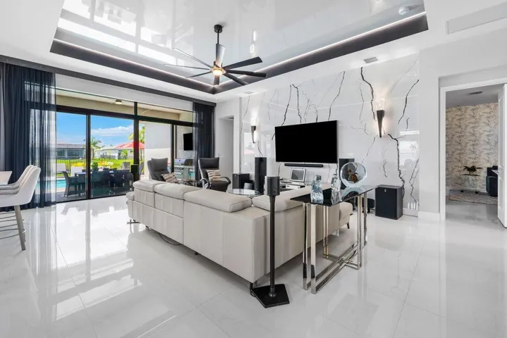 019-9850EvergreenWoodsLane-BoyntonBeach-