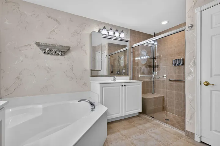 Primary bath 2