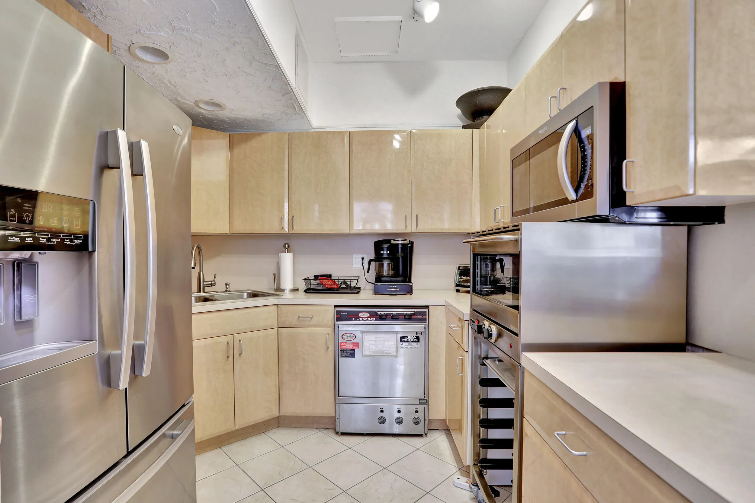 Community room kitchen