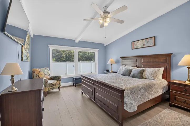 Vaulted ceilings