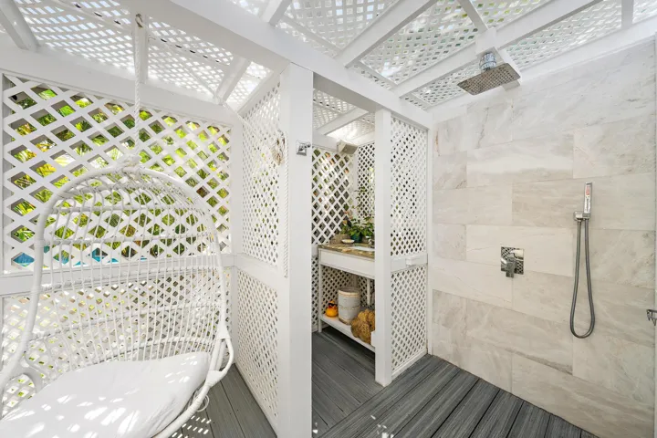 Spa bath