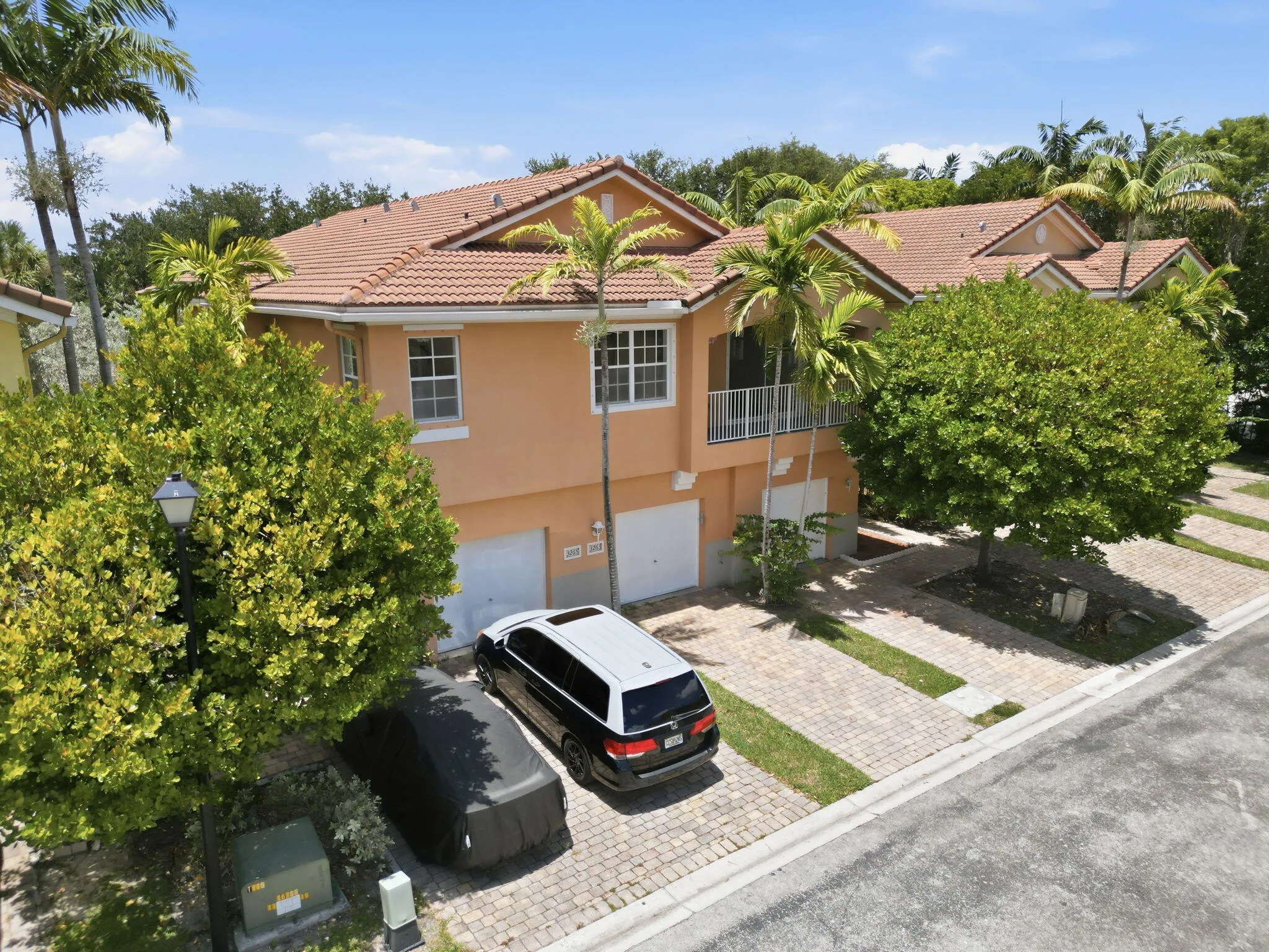 45-web-or-mls-3261_Scarletta_Drive_Drone