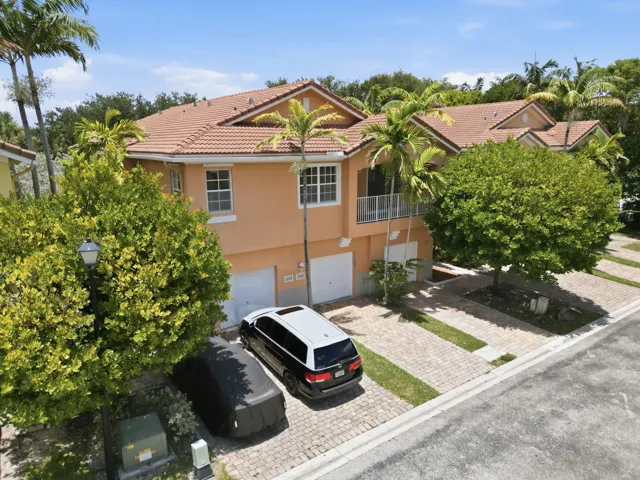 45-web-or-mls-3261_Scarletta_Drive_Drone