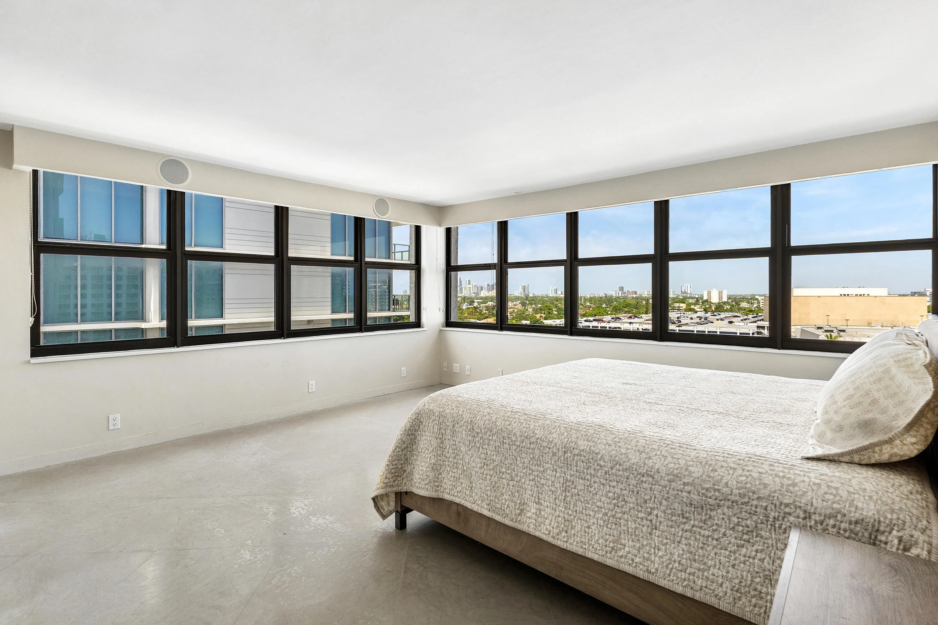 013-936IntracoastalDrive-12H-FortLauderd