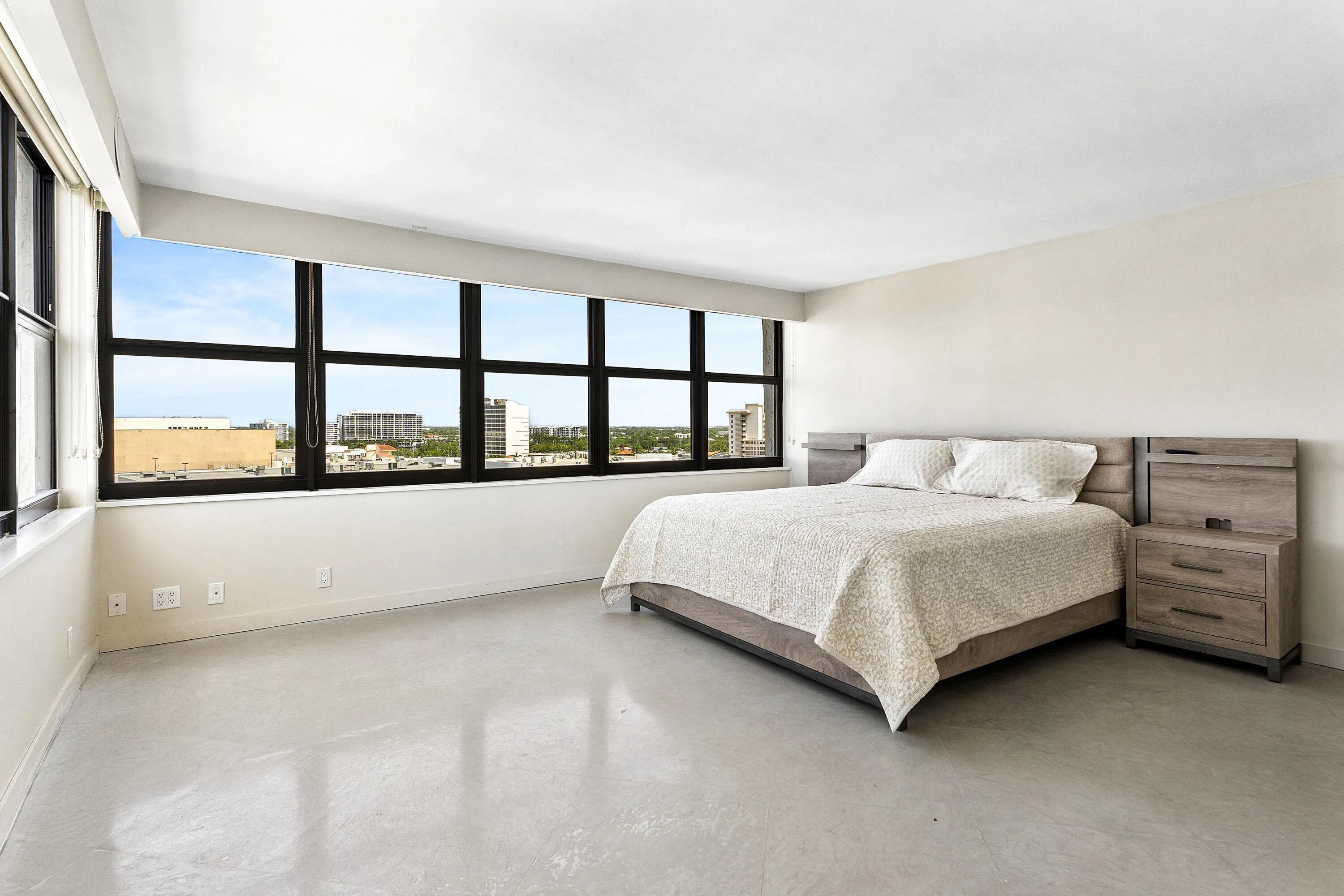 014-936IntracoastalDrive-12H-FortLauderd