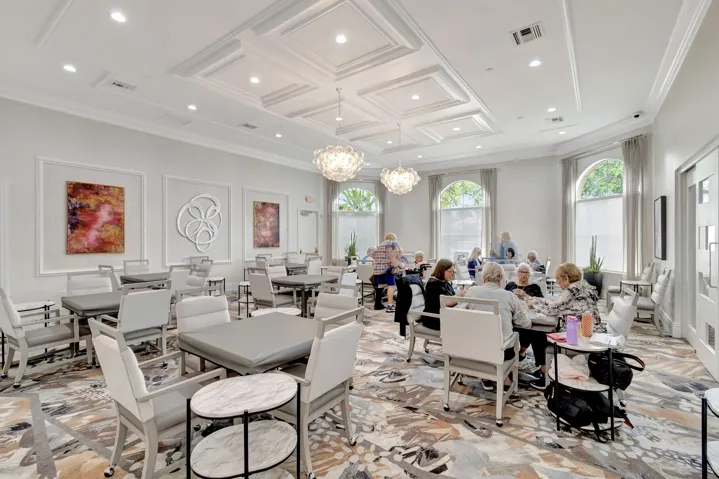 Ponte Vecchio clubhouse 2
