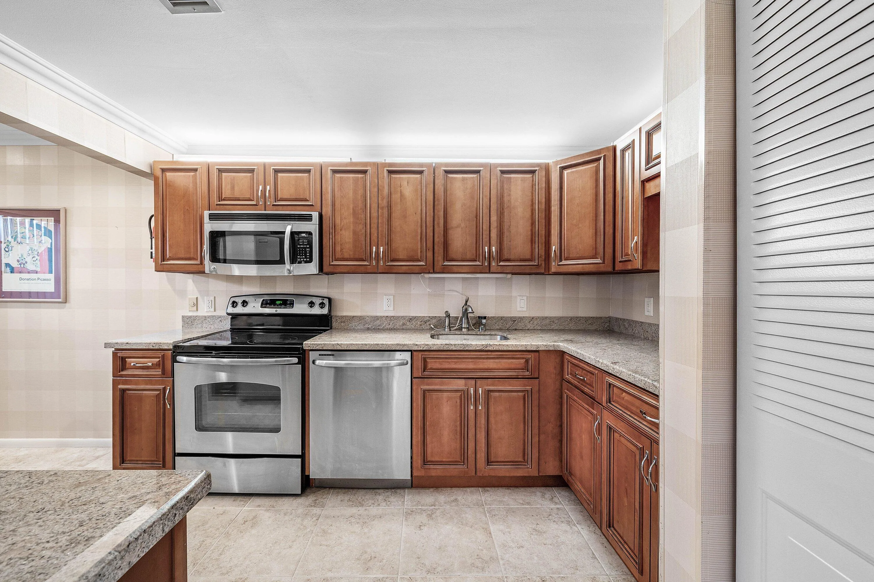 006-7SouthportLane-F-BoyntonBeach-FL-334