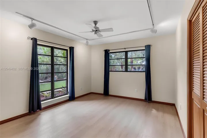 BEDROOM #1