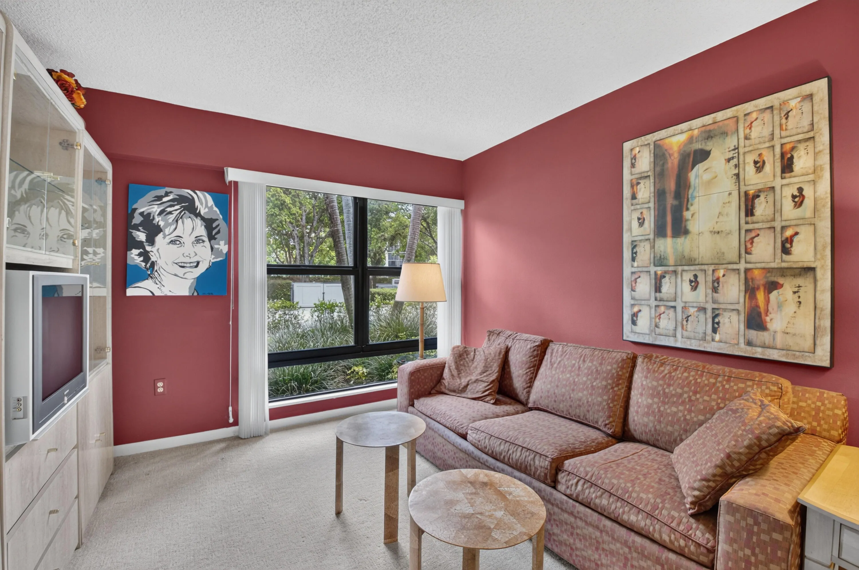 DEN/BEDROOM