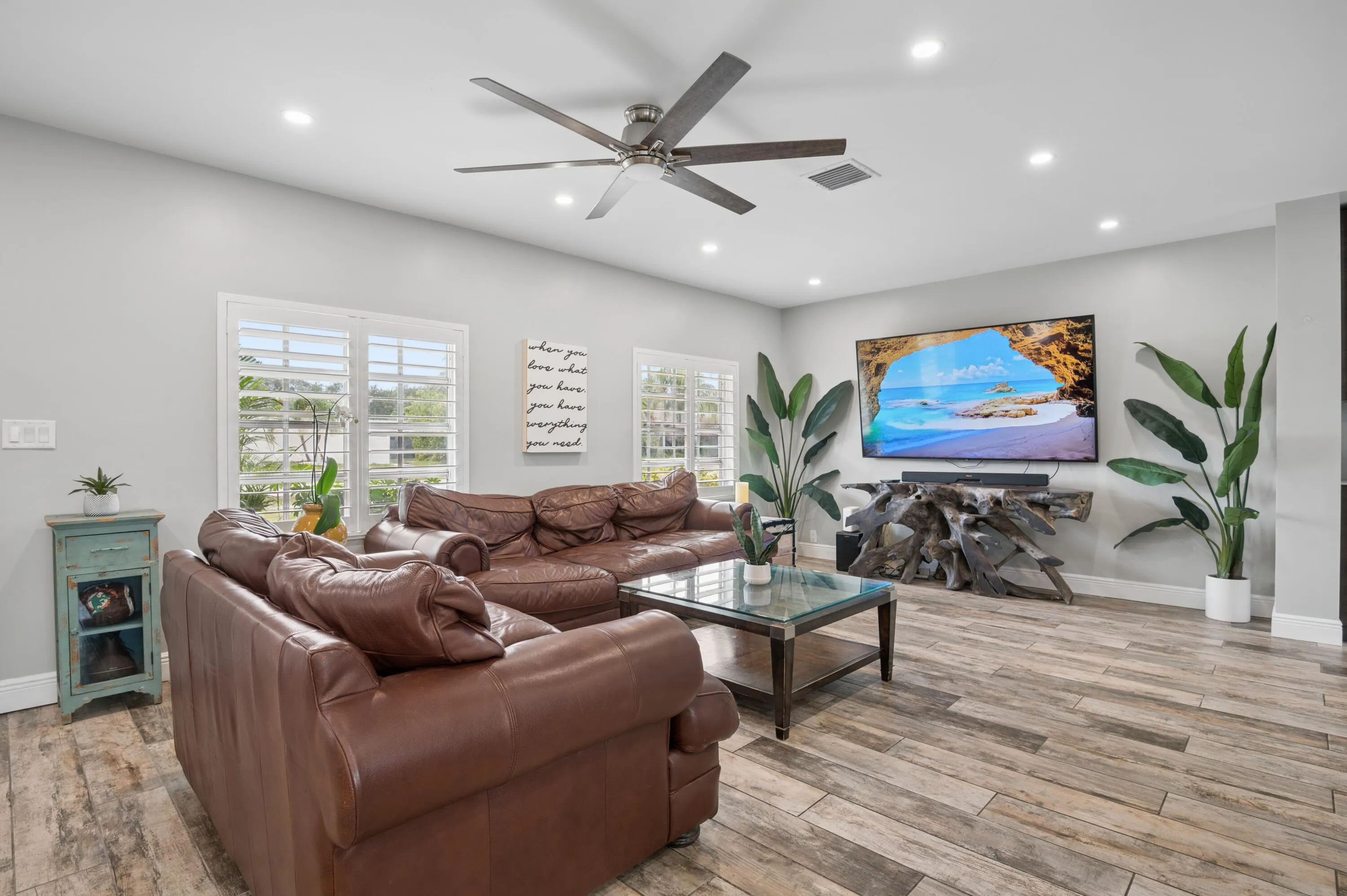 3-Maitlen-4601 W Hawthorne Cir-6